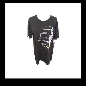 🍂 NWT LULAROE Black City T-Shirt